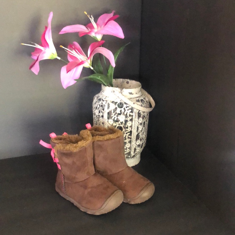 Girls Brown Boots - Size 6